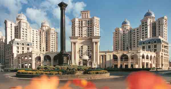 Hiranandani Gardens, Powai